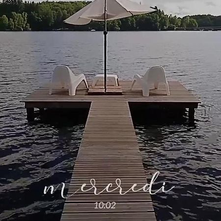 Ma Cabane Au Bord Du Lac Neuvic  Ngoại thất bức ảnh